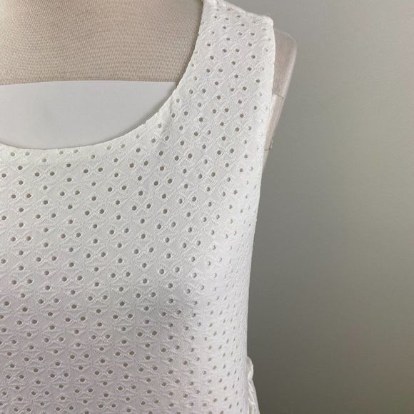 NWT SPEECHLESS White Sleeveless Tiered Dress (M) - Picture 3 of 9